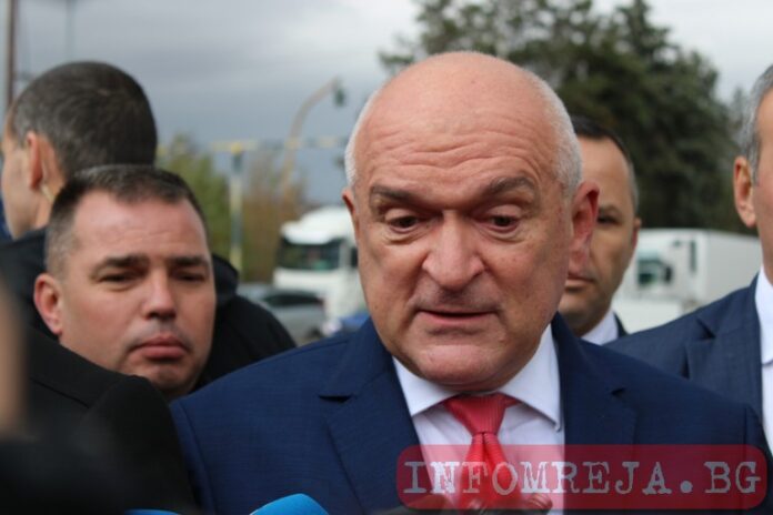 Главчев поиска от НС мандат за подписване на Споразумението за сътрудничество с Украйна