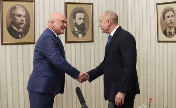 Главчев връща изпълнен мандат в понеделник