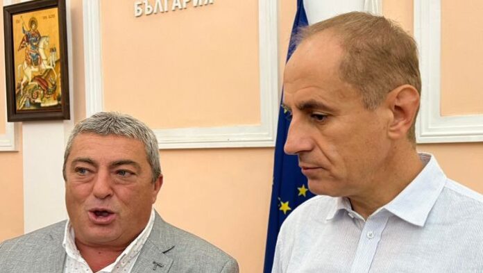 Голям инвеститор купи на търг парк - хотел „Кюстендил“