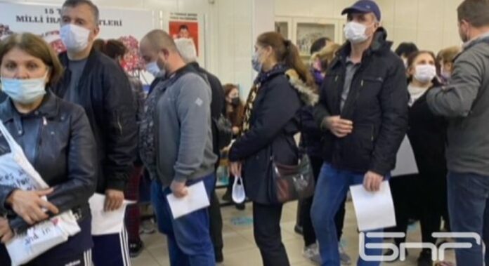 Готови ли са изборните секции в Турция?