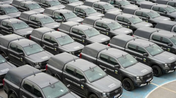 „Гранична полиция“ получи 80 високопроходими автомобила