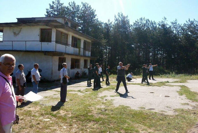 Граничните полицаи от Гоце Делчев отново първенци в турнира по стрелба