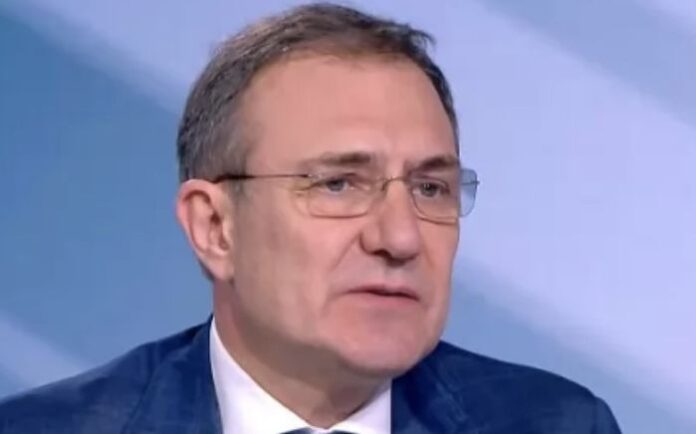 Гуцанов обеща: Няма да вдигат данъците