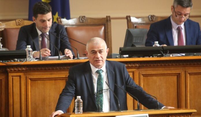 Гьоков: Не е справедливо служебното правителство да остави работниците да мизерстват