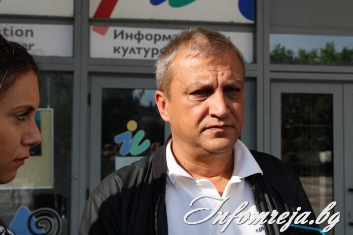 Хакери посегнаха на фейсбук страницата на кмета на Благоевград