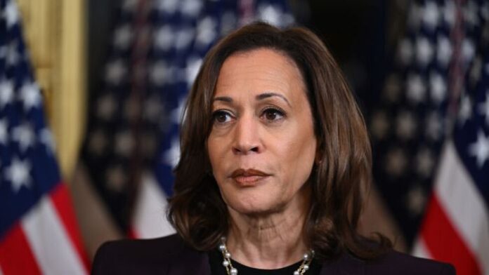 Харис разговаря с Тръмп