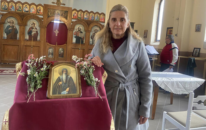 Художествено творчество за благотворителност и още...
