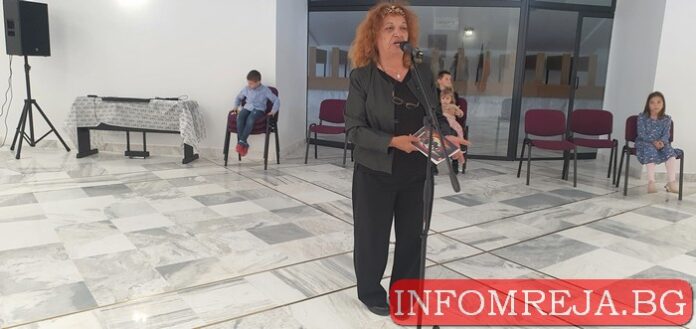 Художничката Добринка Харискова откри своя изложба в Гоце Делчев