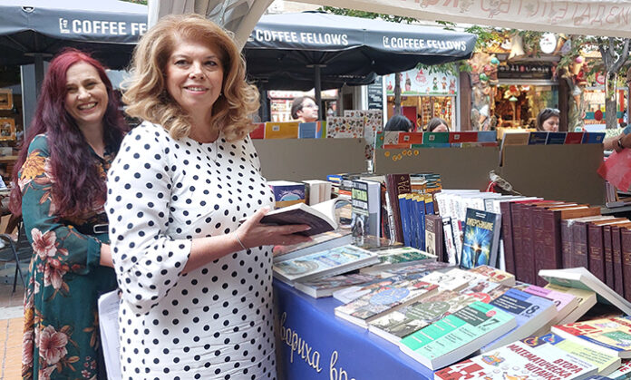 Илияна Йотова откри 12-ото издание на „Алея на книгата“