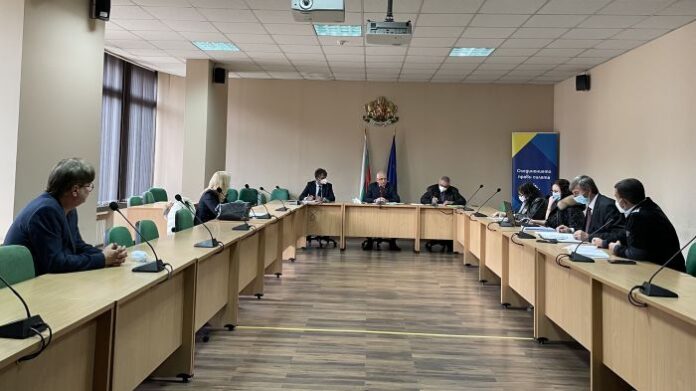 Институциите в Кюстендил: Борбата с пандемията продължава