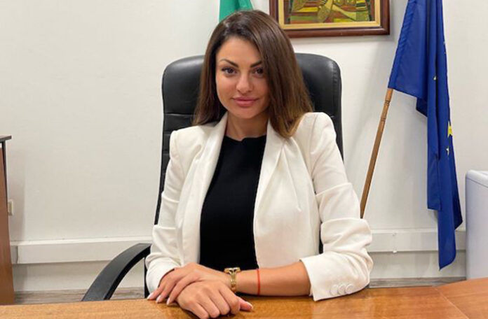 Ива Иванова е новият изпълнителен директор на ДФ „Земеделие”
