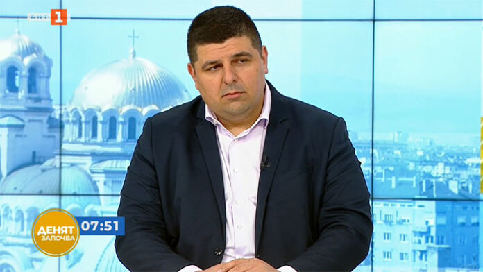 Ивайло Мирчев: Терзийски и Маринов са срам за парламента и трябва да напуснат
