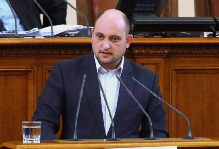 Иван Ибришимов: „Управляващата коалиция отново показа безразличие към българските майки“