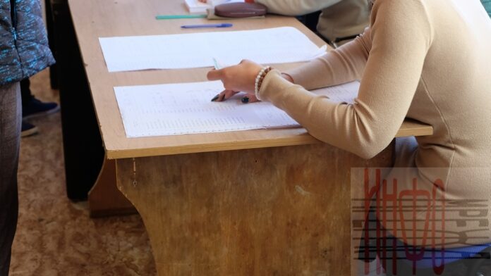 Изборният ден в Пернишко стартира в спокойна обстановка