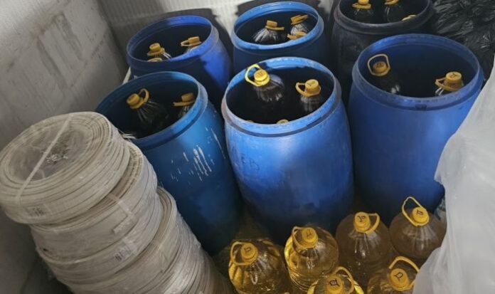 Иззеха над 1400 литра нелегален алкохол при проверки по Черноморието
