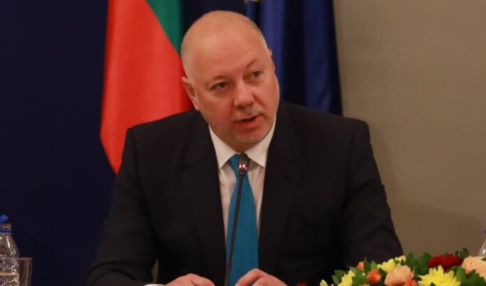 Желязков: Държавните органи са на терен