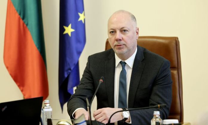 Желязков разпореди засилен контрол върху движението по пътищата