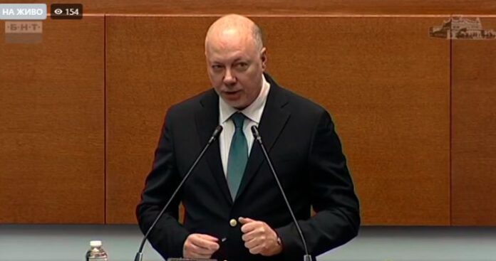 Желязков за бюджета: Моята задача е да ви убедя да гледаме напред