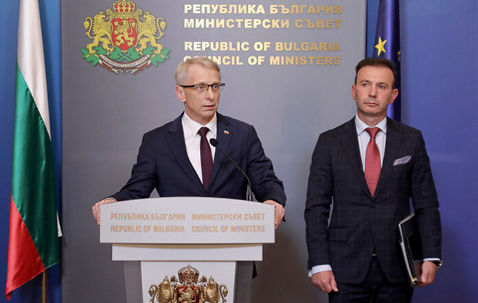 Живко Коцев оттегли оставката си