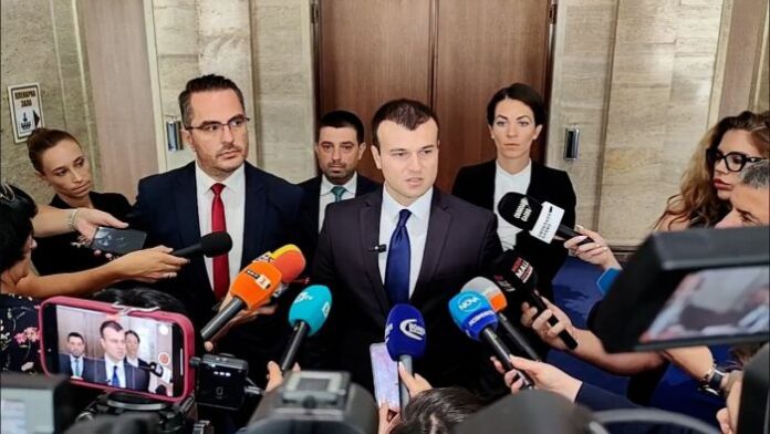Йордан Тодоров: Ще настояваме за таван на цените на тока до 180 лв.
