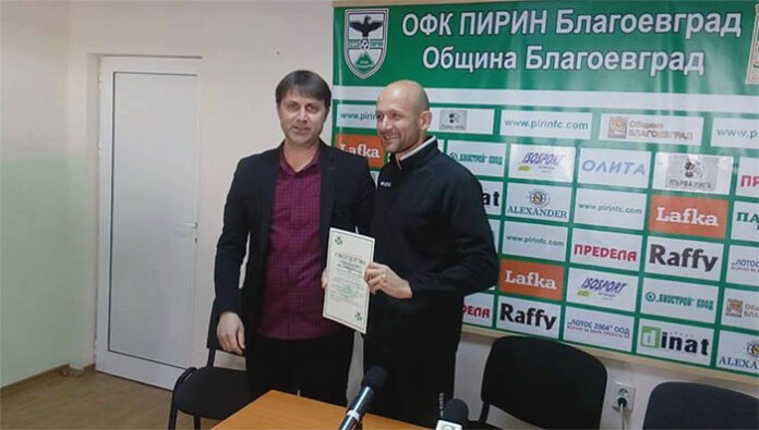 Журналисти писаха отличен на Милен Радуканов