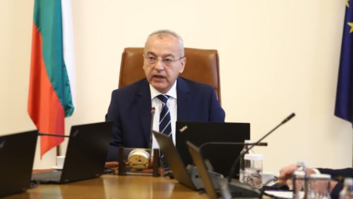 Кабинетът пуска бюджет 2023