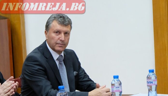 Кадев: Пътят Благоевград - Банско ще бъде завършен през декември