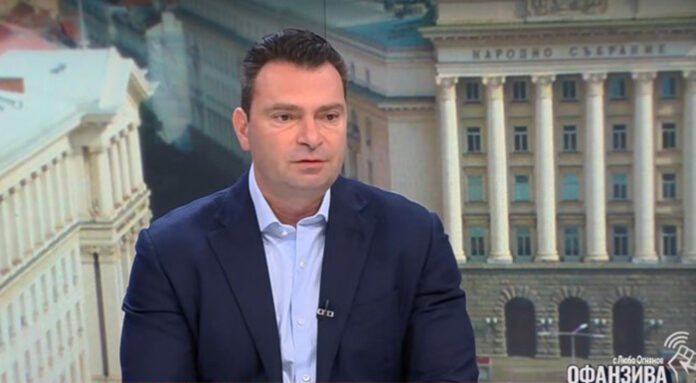 Калоян Паргов: Ще помоля г-н Радев да върне жеста на БСП и да подкрепи Йотова за президент