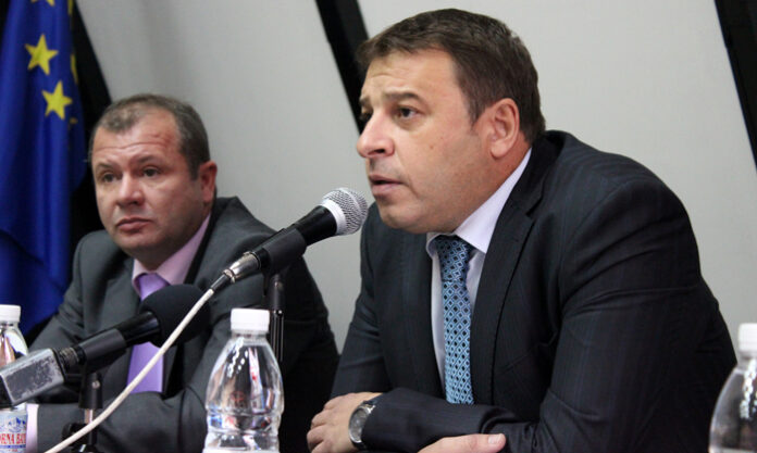 Камбитов подписа договор за сътрудничество с италианския град Лече