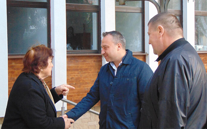 Кандидат-депутати от ГЕРБ обещаха да съдействат за подмяна на водопроводната мрежа в селата Пороминово и Бараково