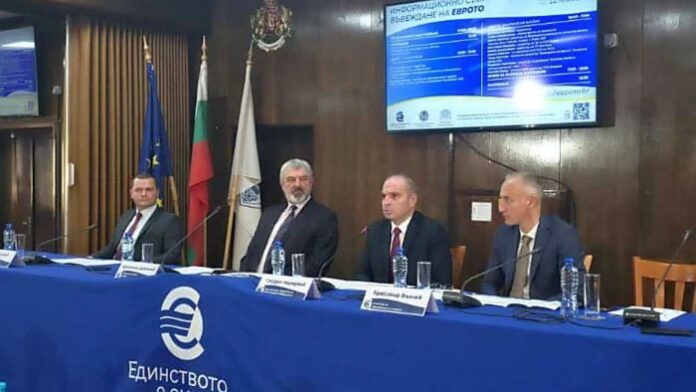Караджов: Еврото е не просто нова валута – то е нов език на доверието