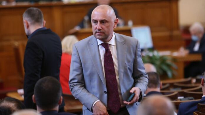 Каримански: Тази седмица ще станат ясни мерките за битовите абонати
