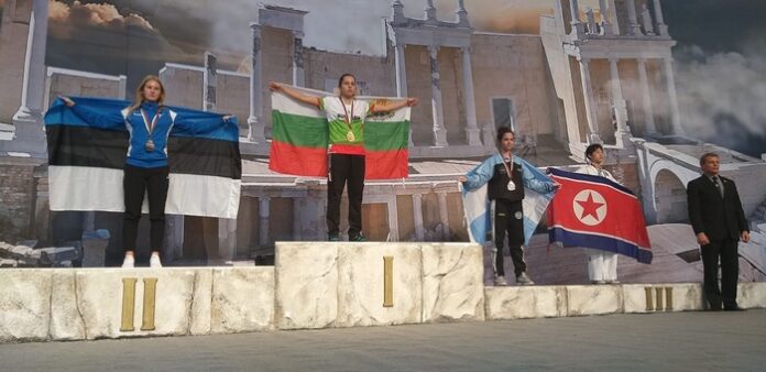 Катрин Гемкова е новият световен шампион по таекуон-до на България