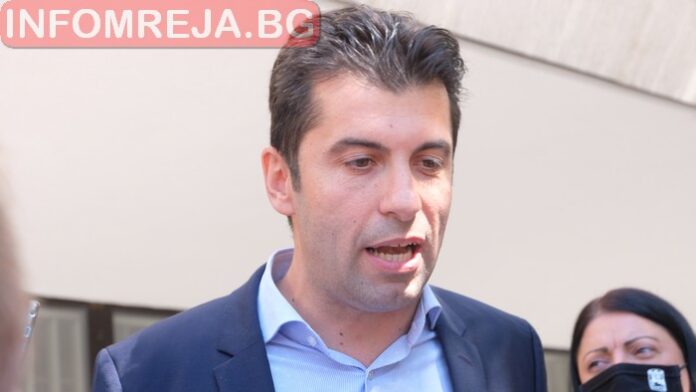 Кирил Петков: Има последствия от изнесената от Цацаров секретна информация