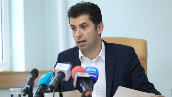 Кирил Петков към депутатите: Правете си коалициите