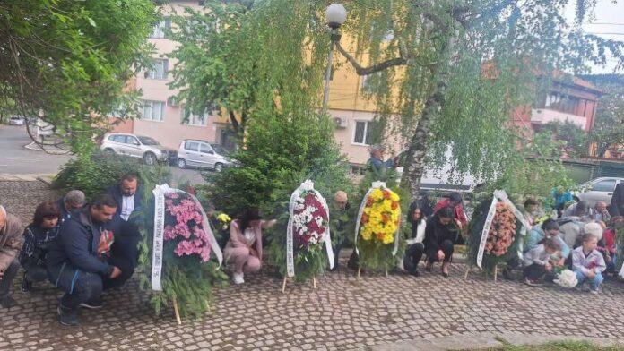 Кюстендил отбеляза 36 години от гибелта на алпиниста