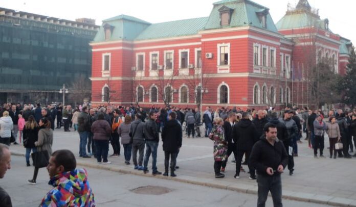 Кюстендилци излизат на протест! Искат пълна проверка на ромските тартори
