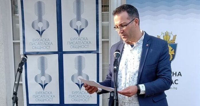Кюстендилецът Калин Василев със специална награда от конкурса „Млад разказвач“