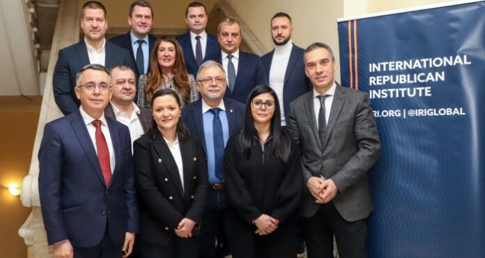 Кметове обсъдиха общински антикорупционни реформи на кръгла маса