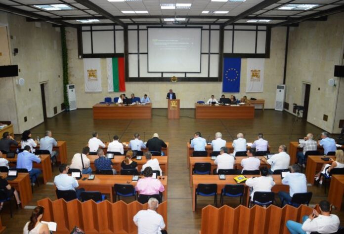 Кметът Камбитов: Благоевград губи 90 млн. лв. за ВиК сектора