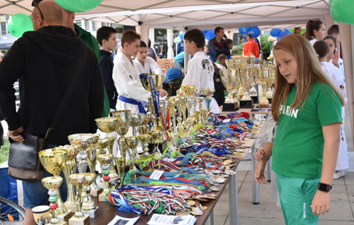 Кметът Камбитов откри „Спортна панорама 2019“ в Благоевград