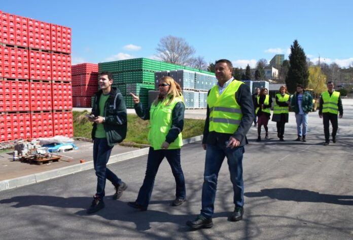 Кметът Камбитов посети новоизграждащата се модерна пречиствателна станция в „Карлсберг България“