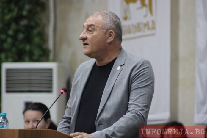 Кметът на Благоевград и председателят на ОбС за казуса с автогарата: Политиканстването вътре между нас наистина пречи