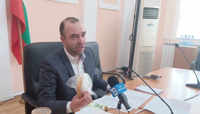Кметът Огнян Атанасов: Децата в кюстендилските училища се хранят здравословно