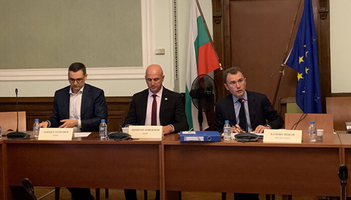 Комисията “Росенец” поиска изслушване на Ахмед Доган