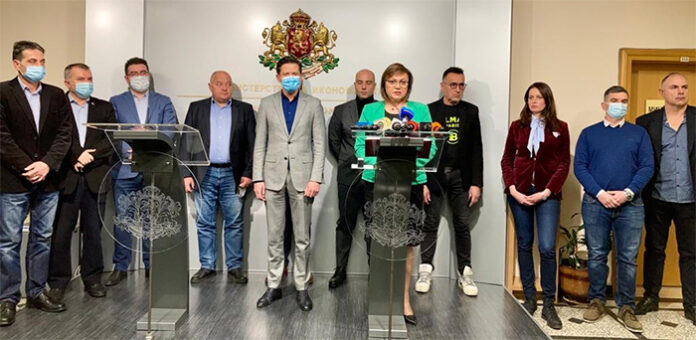 Корнелия Нинова: Спираме нелоялната търговска практика на мобилните оператори
