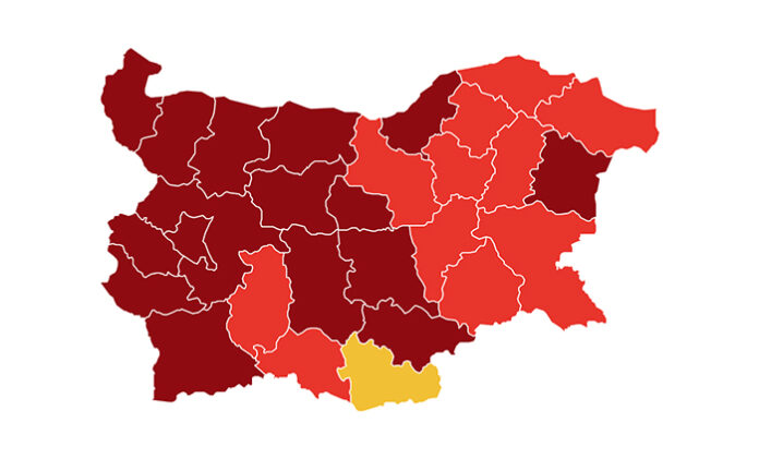 Коронавирусът отстъпва още