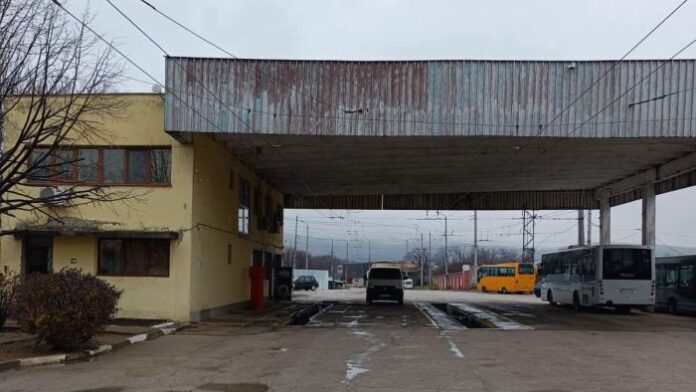 КПКОНПИ проверява две обществени поръчки на Община Враца