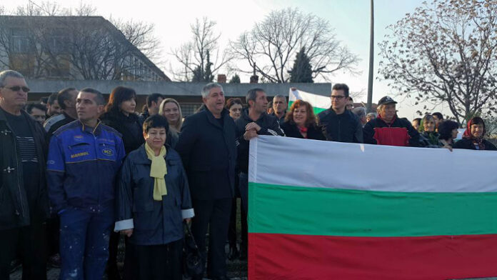 Кресна се вдигна на бунт