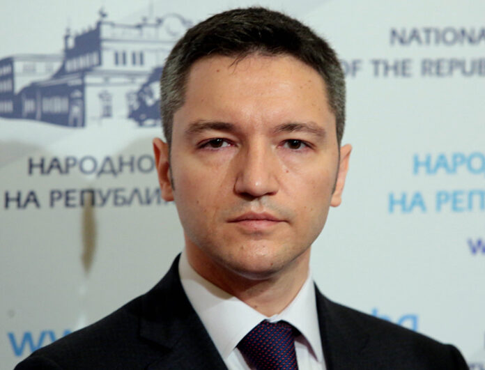 Кристиан Вигенин и Атон Кутев са изключени от ръководството на БСП